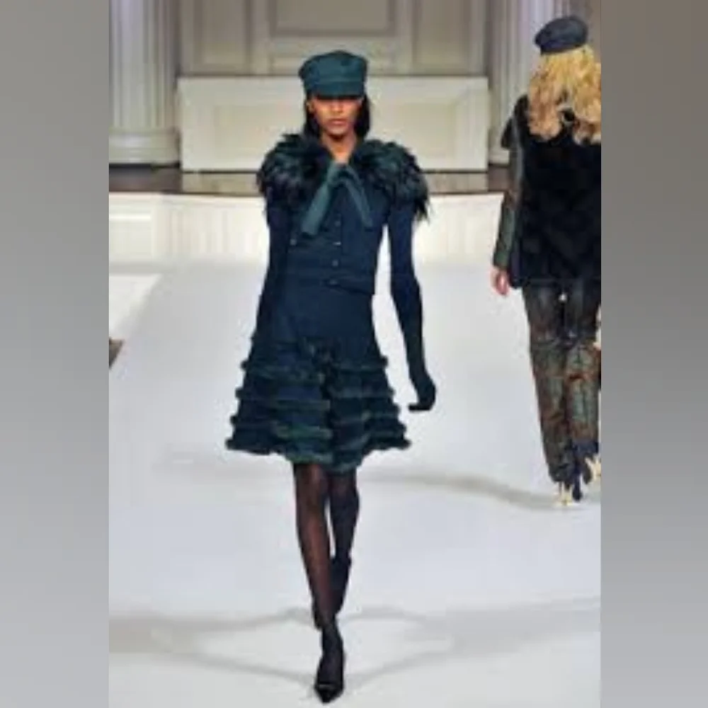 $5,200 OSCAR DE LA RENTA ICONIC GREEN KNIT FUR RUNWAY DRESS JACKET SET US M